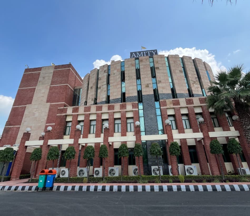 Amity University Greater Noida Academic photo 1